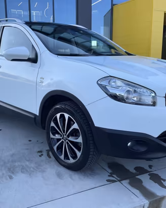 NISSAN Qashqai+2 2.0 dCi DPF Tekna