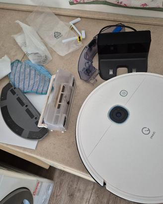 Robot aspirapolvere Yeedi vac max difettato