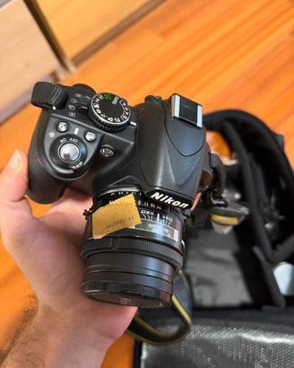 Nikon D3100 digitale + accessori