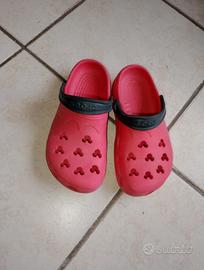 Crocs Disney Parks Exclusive Mickey Mouse Rosse
