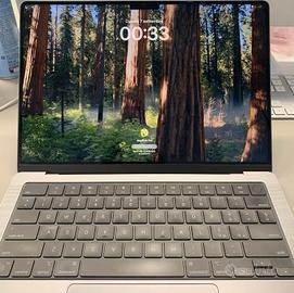 MACBOOK PRO 14” - 2021