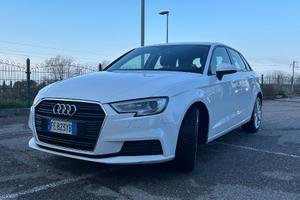 Audi A3 - TDI 110cv per NEOPATENTATI