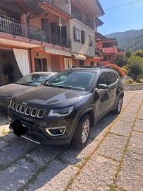 Jeep conpass