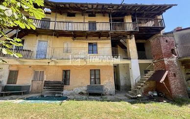 RUSTICO DA RISTRUTURARE