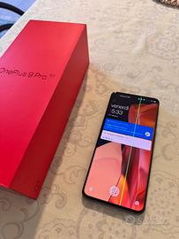 Smartphone OnePlus 9 Pro 5G 8/128GB riga verde su