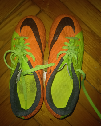 Scarpe Nike da calcio calcetto nr. 33