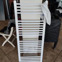 Termo arredo colore bianco