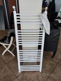 Termo arredo colore bianco