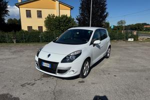 Renault Scenic Scénic X-Mod 1.5 dCi 110CV Luxe