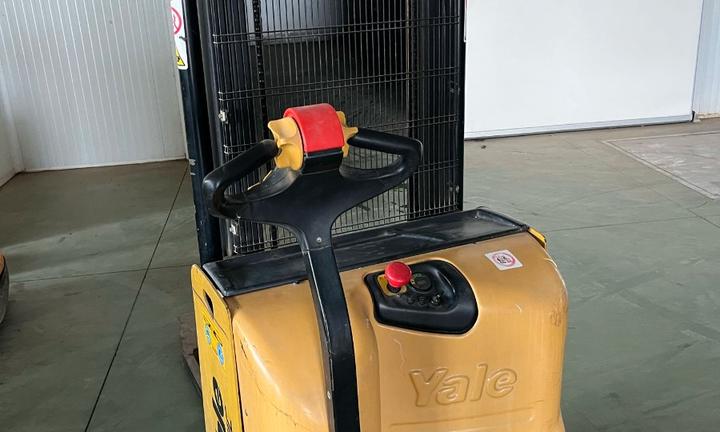 Transpallet muletto usato hyster