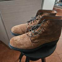 Stivaletto marrone scamosciato 