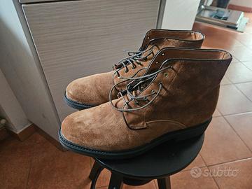 Stivaletto marrone scamosciato 