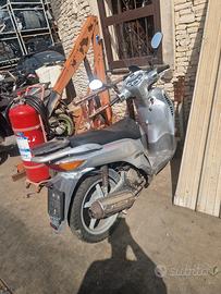 Ricambi Honda Sh 150 2001