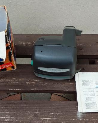 Polaroid 600 instant camera 