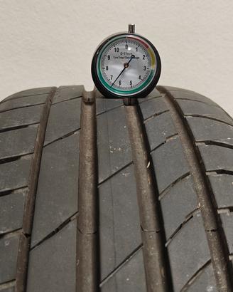 4 Pneumatici Kumho 215/50 ZR18 92w estivo