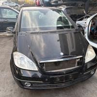 MERCEDES CLASSE A 2.0D - ANNO 2011 - PER RICAMBI