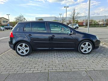 VW GOLF 1.9 TDI