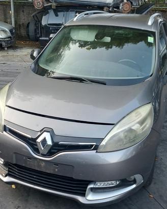 RENAULT MEGANE SCENIC 2015 SOLO PER RICAMBI