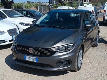 Fiat Tipo 2017 - 1.3 Mjt 95cv Lb automobili