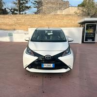 Toyota Aygo impeccalibe automatica