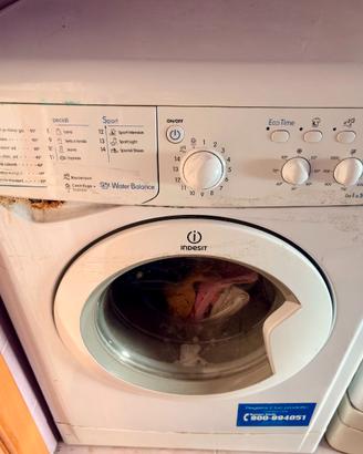 Lavatrice Indesit 5 kg