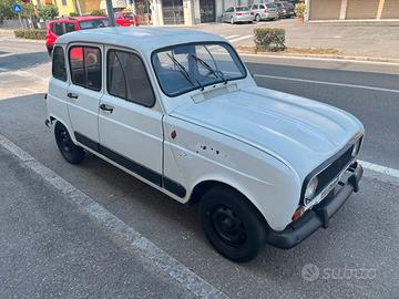Renault R4 950 TL