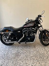 Harley-Davidson Sportster 883 R XL