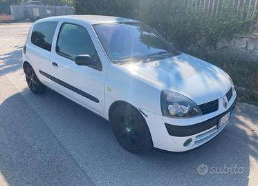 Renault clio prezzo trattabile