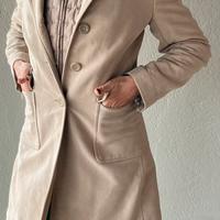 Cappottino primaverile foderato.