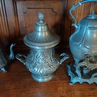 Set da the in peltro