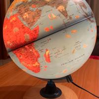 LAMPADA MAPPAMONDO
