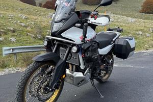 Honda transalp 750