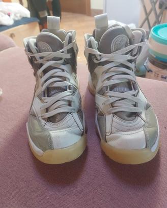 Nike Jumpman Two Trey grey,taglia 40,5