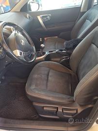 Nissan qashqai 2012 