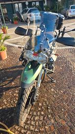 Moto Guzzi V85TT centenario 