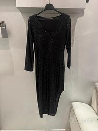 Abito nero paillettes