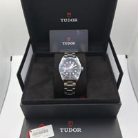 Tudor black bay 79230B