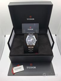 Tudor black bay 79230B