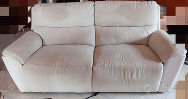 Divano 2 metri chiaro