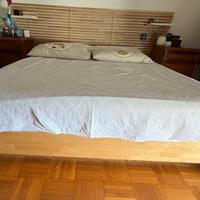 Struttura letto con testiera MANDAL