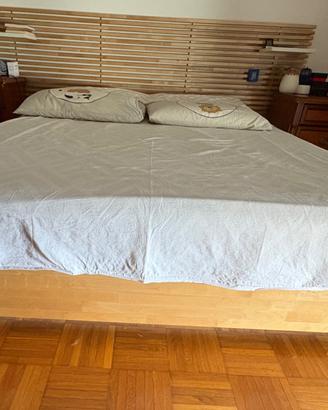 Struttura letto con testiera MANDAL