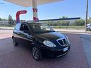 lancia-ypsilon-1-3-mjt-75-cv-versus