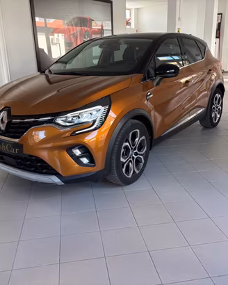 Renault Captur Plug-in Hybrid E-Tech 160 CV Intens