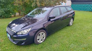 Peugeot 308 sw del 2016 con cambio automatico