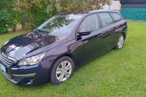 Peugeot 308 sw del 2016 con cambio automatico
