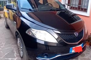 Lancia Ypsilon 1.200 GPL