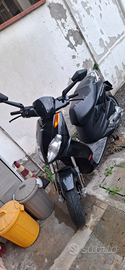 Scooter Aprilia SR 50 2008