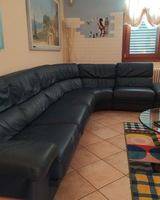 DIVANO PELLE DODICI POSTI