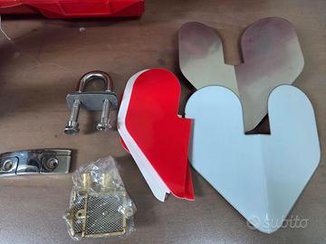 Materiale nautico inox NUOVO