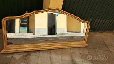 Specchiera in legno dorato